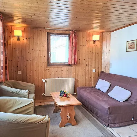 Rousserolles Rez Gauche By Interhome וורבייה